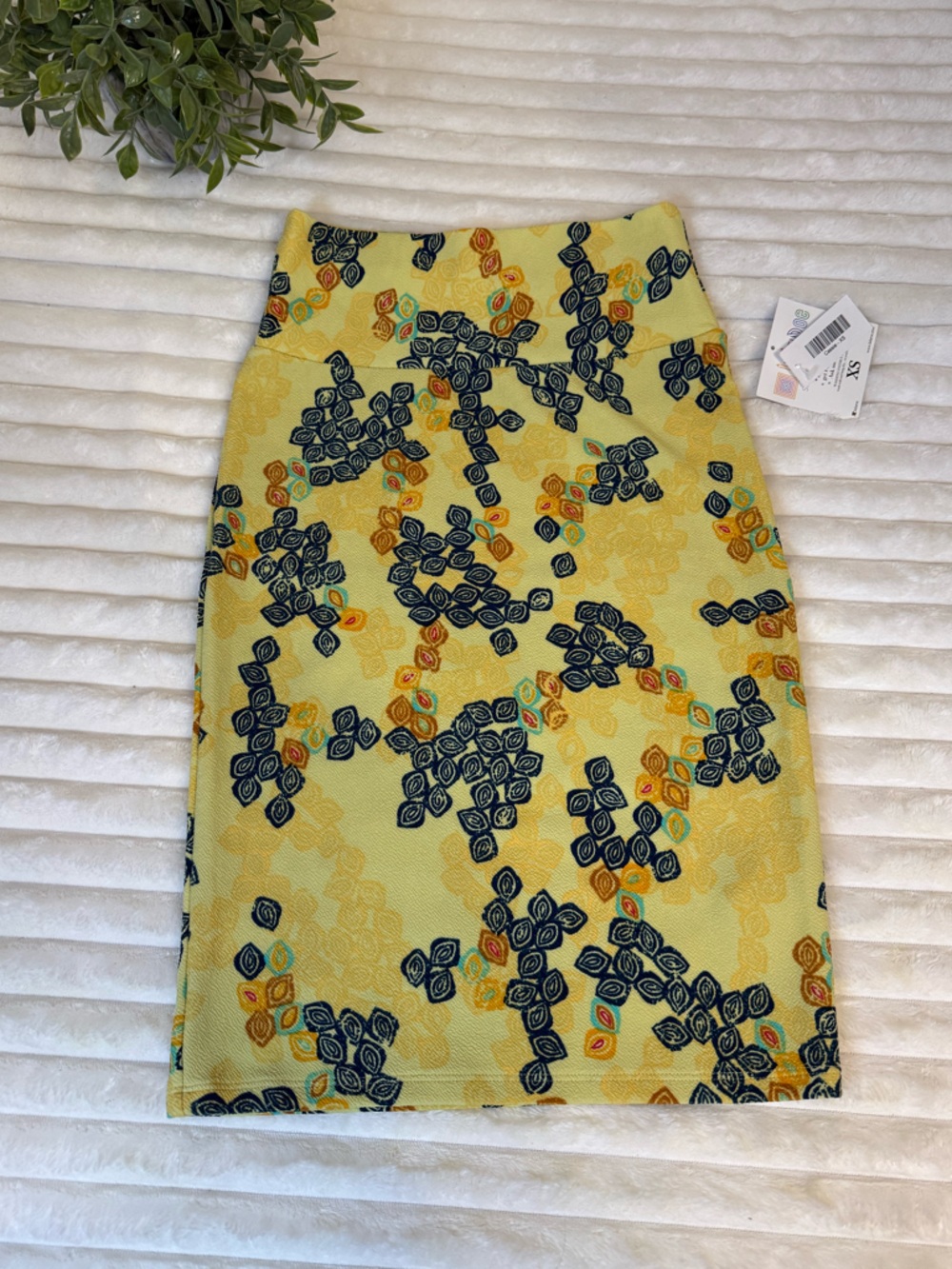 LulaRoe Cassie skirt size XS